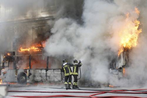 L'incendo in via del Tritone