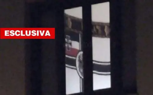 'Bandiera nazista? Solo gossip'. Così l'Arma assolve il militare