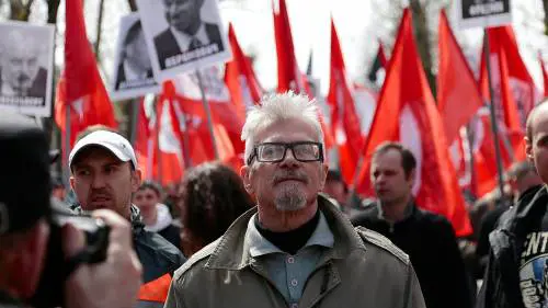Siamo tutti topi in gabbia: parola del dissidente Limonov