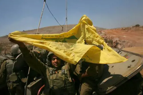 Libano sull'orlo del caos Soldati italiani in trincea