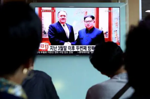 Pompeo vola da Kim Jong-un: tornerà a casa coi tre prigionieri americani