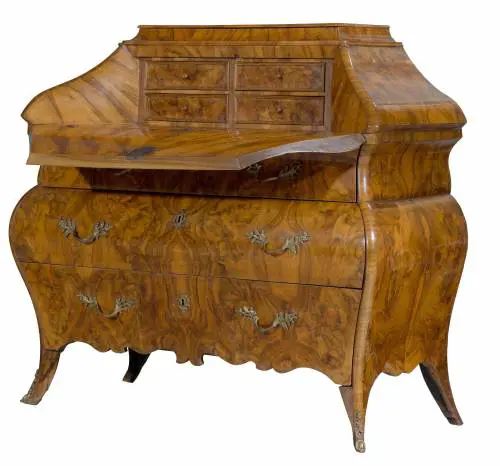 In città torna l'antiquariato, i galleristi: "Sfidiamo la crisi"