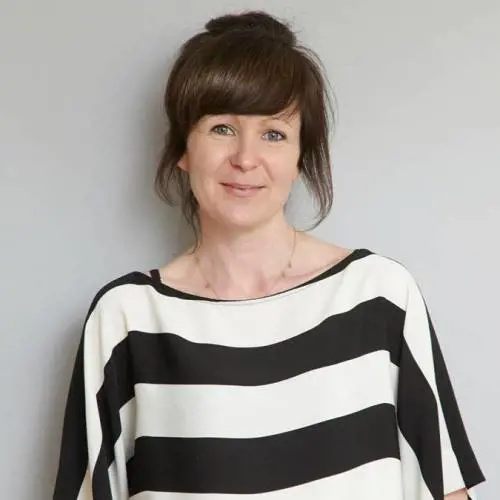 "La solitudine è una città e la abitiamo tutti"