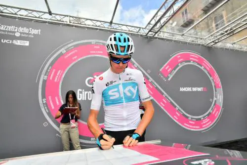 Froome in rosa e il Giro batte il Tour