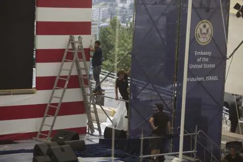 La storia passa da Gerusalemme. Un giorno ad altissima tensione