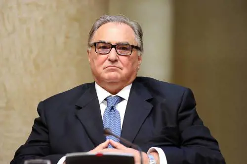 "Sanzioni e rialzi dei tassi, così si rischia una catastrofe": parla Sapelli