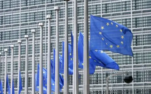 Con questi politici l'Italia non conta più nulla