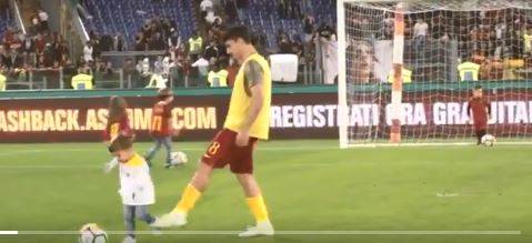 La Roma punge l'Uefa sul Var: ecco il divertente video pubblicato su Twitter
