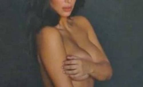 Vicenza, tormenta la ex e riempie la sua via delle sue foto in topless