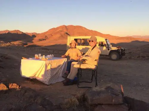 Da timido contabile a romanziere da caccia grossa