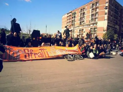 Occupazioni violente e minacce. Ma giudici salvano il collettivo