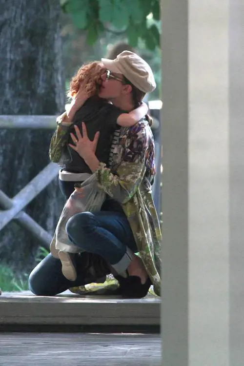 Gabriella Pession al parco con il figlio Giulio