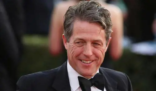 Hugh Grant si sposa: addio allo scapolo d'oro