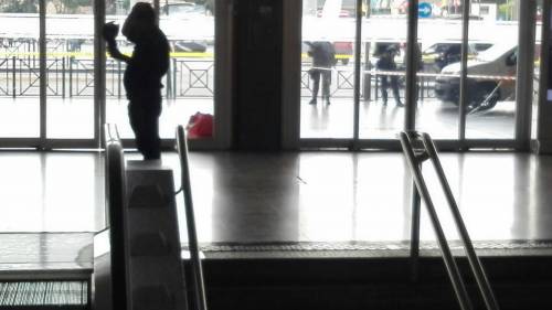 Roma, allarme bomba alla Stazione Termini per un borsone abbandonato