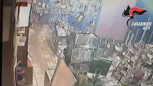 Uccisero tabaccaio durante la rapina: arrestati dopo 3 anni