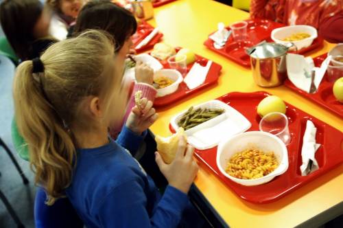 A scuola un menu ricordando Capaci