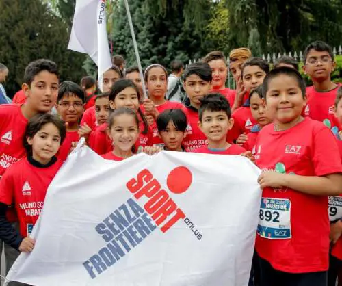 Ragazzi in campo per uno sport senza frontiere