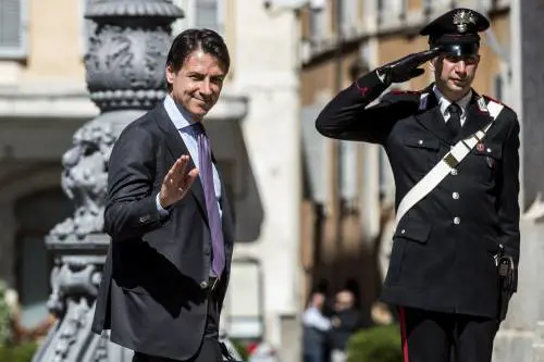 Conte è già "commissariato" dalla Casaleggio Associati