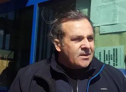 Ritrattano gli abusi dal padre e lui viene risarcito con 400 mila euro