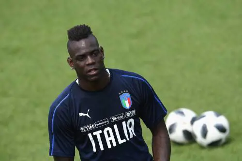 Raiola vuole riportare in Serie A Balotelli: la Roma sfida Arsenal, Parma e Genoa