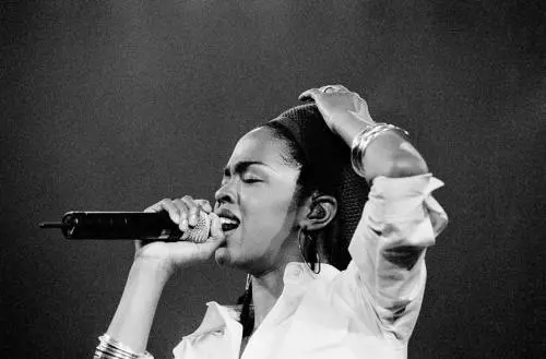 Lauryn Hill perde la causa con l’American Express