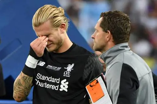 Liverpool, Karius piange e i compagni lo isolano. Klopp lo difende