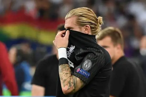 Karius senza pace: il Besiktas lo scarica. Rompe anche con la fidanzata?