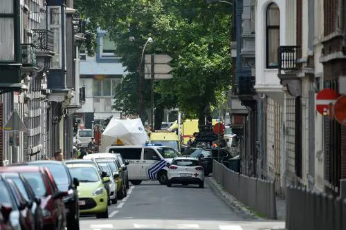 Liegi, Isis rivendica attentato. La donna ostaggio: "Salva perché musulmana"