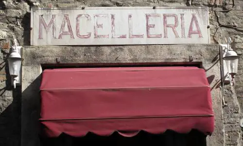 Inghilterra, il Paese dove il popolo vegan fa tremare i macellai