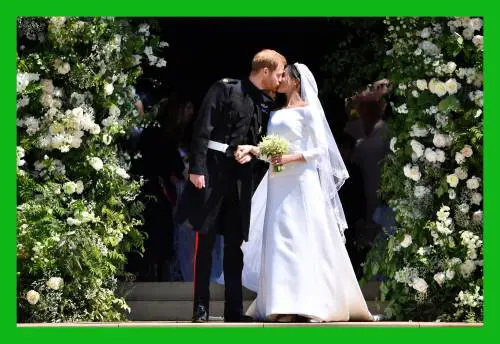 Meghan Markle e il velo da 5 metri: "Ricamatrici dovevano lavarsi le mani ogni trenta minuti"