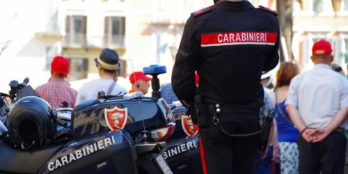 Salerno, colpito traffico di droga nelle mani della mafia gambiana 