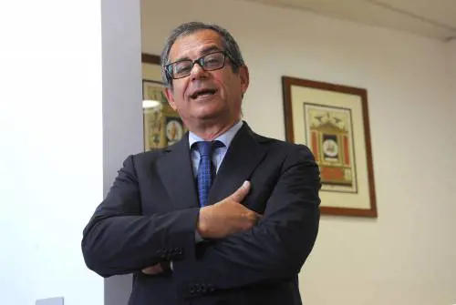 Ecco chi è Giovanni Tria: economista pro flat tax (ma critico sul reddito minimo)