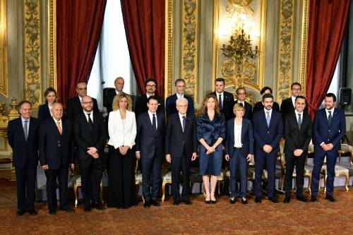 Fondazioni, Cda e società: le attività private dei ministri