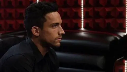 Gf, Floriana accusa Matteo: "Frasi choc". Poi si scusa e lo scagiona