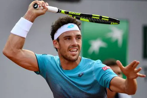 Roland Garros, Cecchinato manca l'impresa, eliminato in semifinale da Dominic Thiem in tre set