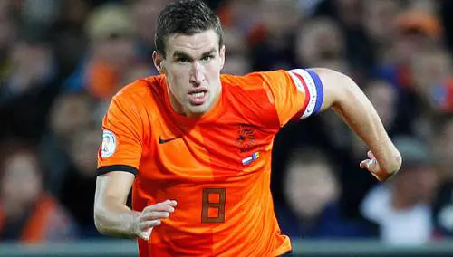 Roma, i tifosi furiosi per la cessione di Strootman: "Dai, vendete anche Dzeko"