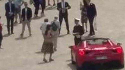 Siena, multato turista tedesco entrato in Piazza del Campo con l’auto