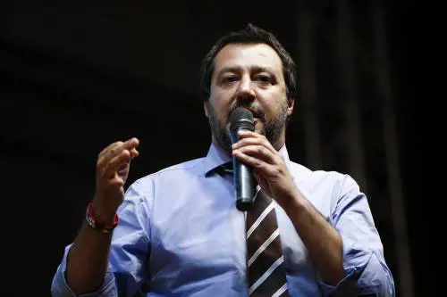 Salvini: "Penso solo alla sicurezza. Rimedia a 7 anni di buonismo"