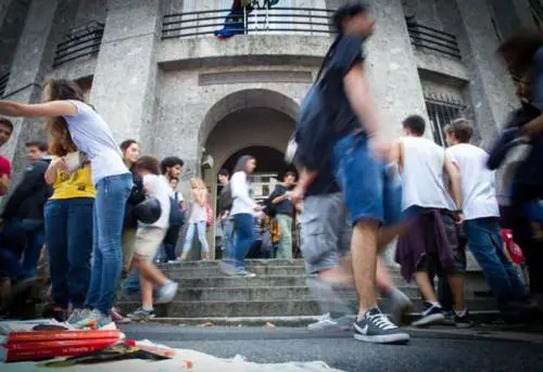 Cagliari, liceo emana norme di buon costume per la maturità