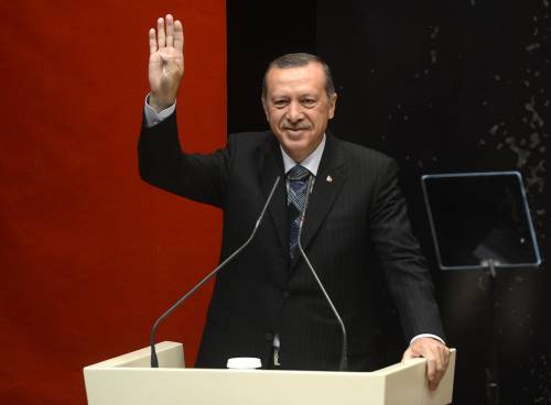 Erdogan minaccia: "Mosse Austria porteranno alla guerra di religione”