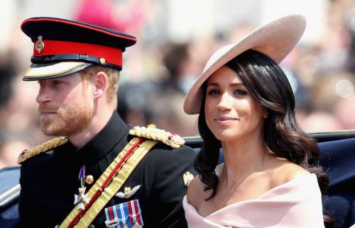 Meghan Markle, tutte vogliono le sue lentiggini: nuova moda tattoo