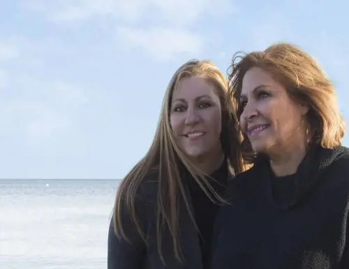 "Separate su tutto, siamo sorelle da thriller"