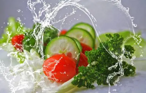 Falsi "bio": tonnellate di alimenti sequestrate