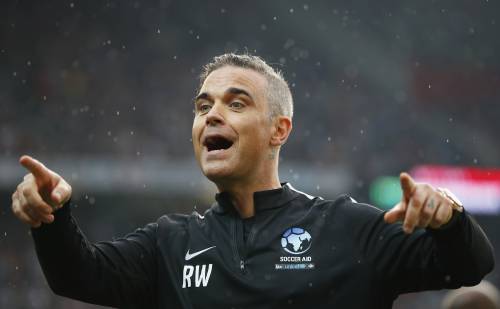 Mondiali, Robbie Williams non canterà "Party like a Russian"