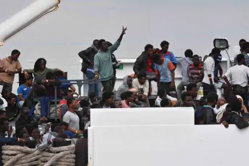 "Salvini aiutaci, troppi immigrati": l'appello del sindaco leghista