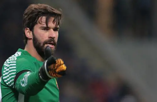 Il portiere Alisson va al Liverpool. La cifra choc per strapparlo alla Roma