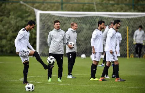 Dal patibolo alla fascia. Shojaei guida il suo Iran