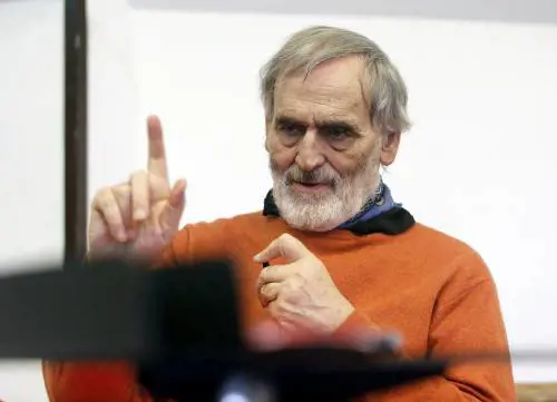 La "musica forte" di oggi si specchia ancora nel '900