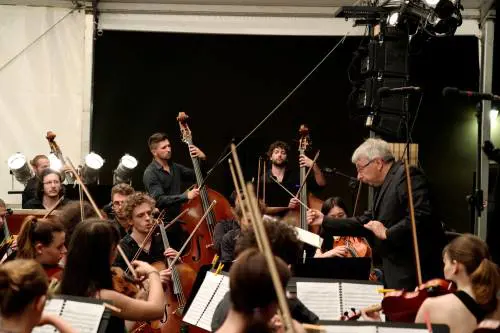 Sinfonica, opera e jazz: le notti sono trasfigurate