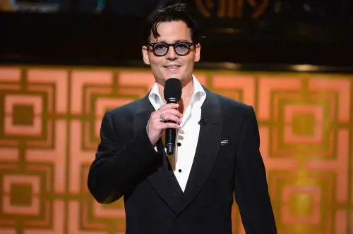 Johnny Depp, look sexy